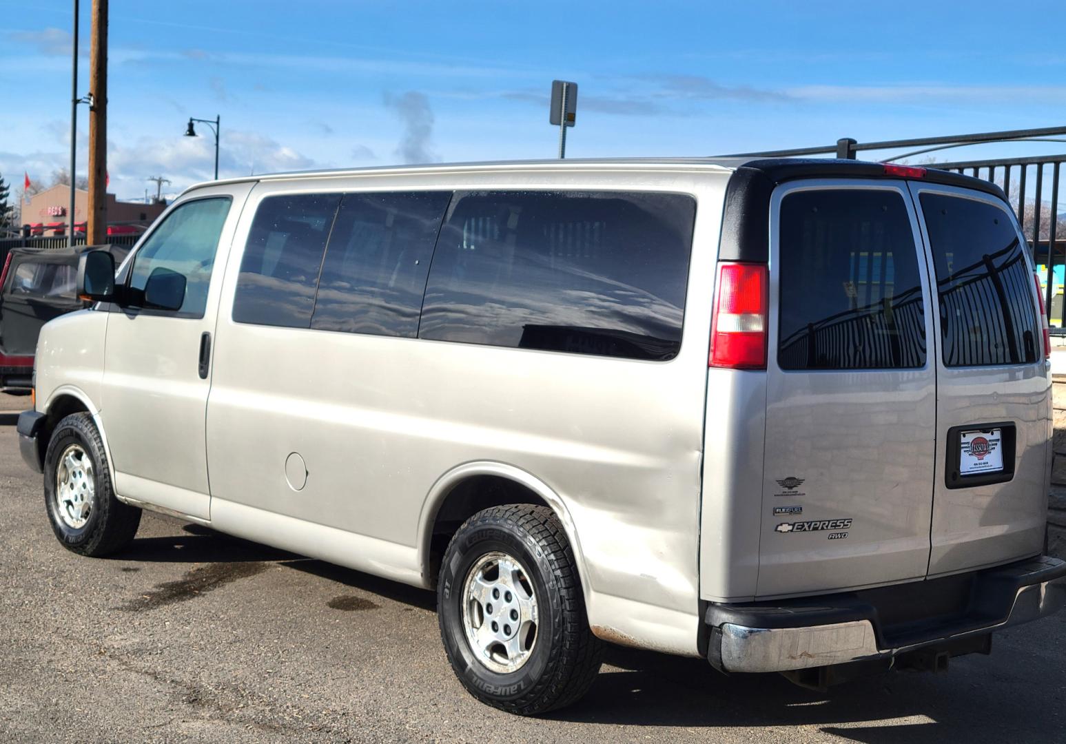 2007 White /Tan Chevrolet Express Express (1GNFH15Z471) with an 5.3L V8 engine, 4 Speed Auto transmission, located at 450 N Russell, Missoula, MT, 59801, (406) 543-6600, 46.874496, -114.017433 - Runs well. Shifts great. AWD works Perfectly. But... Has a few dash lights on. (ABS, Check Engine and Airbag) Seats 11. 5.3L V8. 4 Speed Automatic Transmission. Front and Rear Climate Control. AM FM CD Player. Power Windows and Locks. Because of the Miles, Financing is NOT Available. - Photo#5